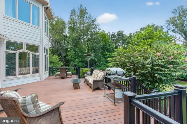 $3,350,000 | 9864 Walker Glen Court, Great Falls, VA 22066