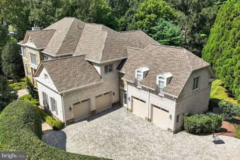 $3,350,000 | 9864 Walker Glen Court, Great Falls, VA 22066