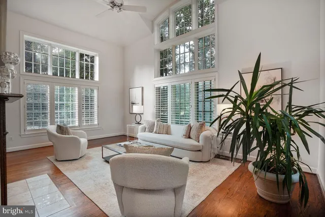 $3,350,000 | 9864 Walker Glen Court, Great Falls, VA 22066