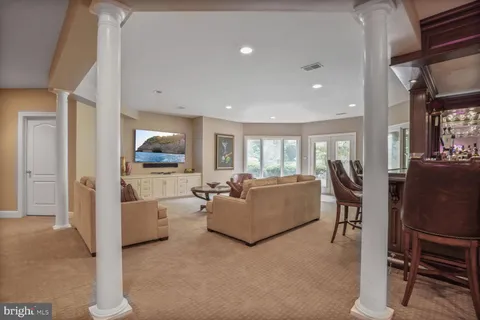 $3,350,000 | 9864 Walker Glen Court, Great Falls, VA 22066