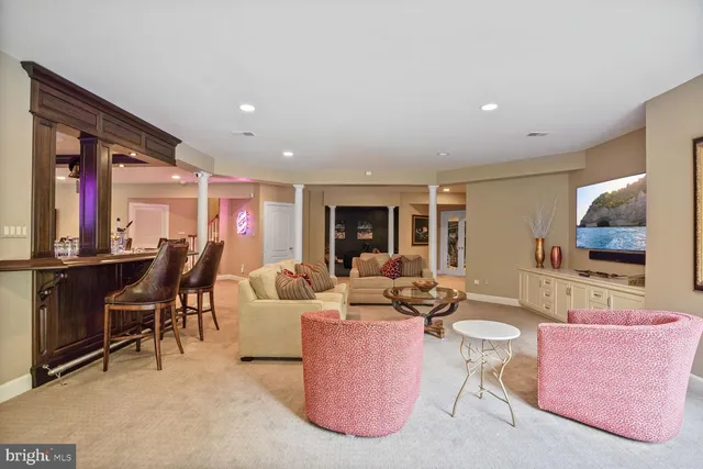 $3,350,000 | 9864 Walker Glen Court, Great Falls, VA 22066