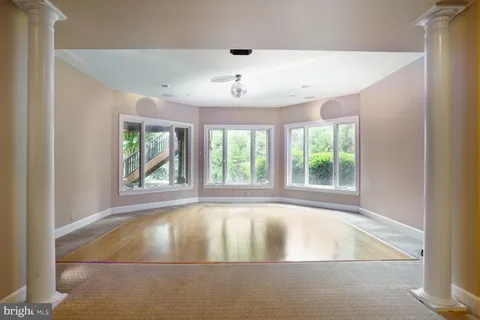 $3,350,000 | 9864 Walker Glen Court, Great Falls, VA 22066