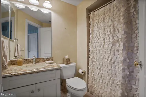 $3,350,000 | 9864 Walker Glen Court, Great Falls, VA 22066