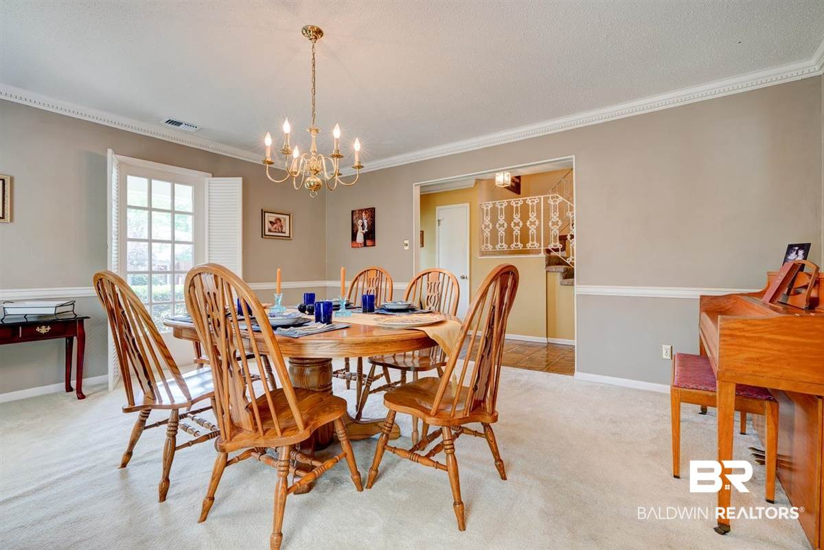 817 Bernard Circle Mobile, AL 36693 - Photo 6 of 38