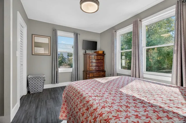 $335,000 | 536 South 2nd Street, Pensacola, FL 32507