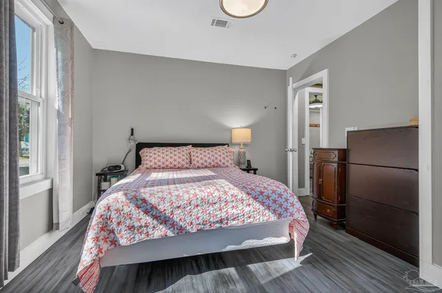 $335,000 | 536 South 2nd Street, Pensacola, FL 32507