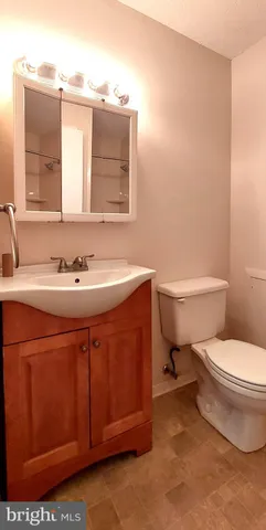 $1,900 | 7187 D Cypress Court, Frederick, MD 21703