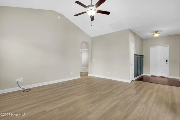 $1,900 | 518 New Hanover Trail, Jacksonville, NC 28546