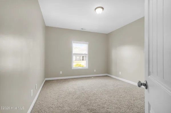 $1,900 | 518 New Hanover Trail, Jacksonville, NC 28546