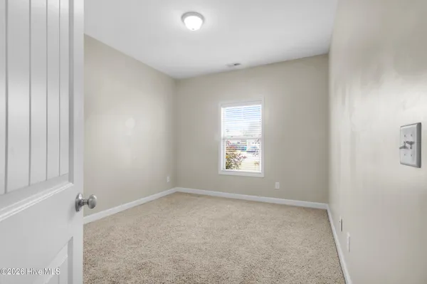 $1,900 | 518 New Hanover Trail, Jacksonville, NC 28546