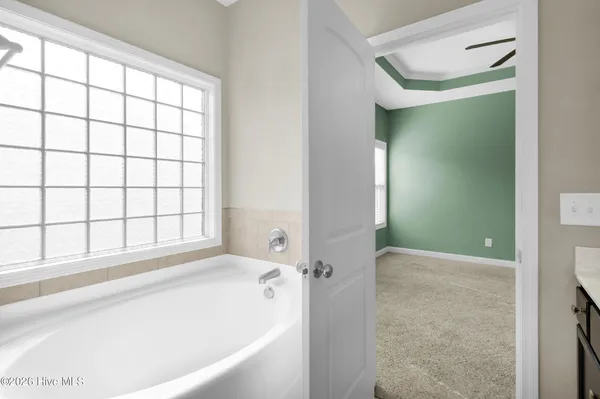 $1,900 | 518 New Hanover Trail, Jacksonville, NC 28546