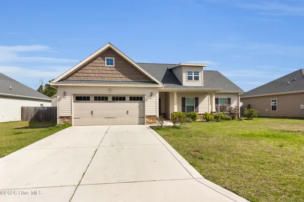 $1,900 | 518 New Hanover Trail, Jacksonville, NC 28546