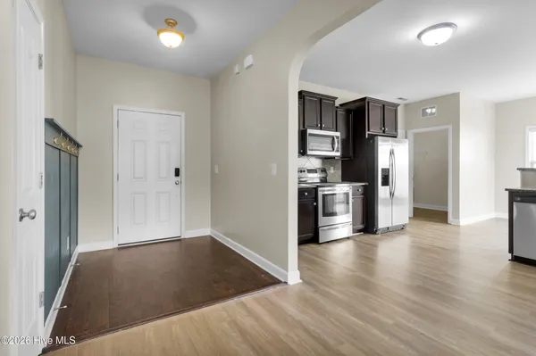 $1,900 | 518 New Hanover Trail, Jacksonville, NC 28546