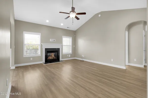 $1,900 | 518 New Hanover Trail, Jacksonville, NC 28546