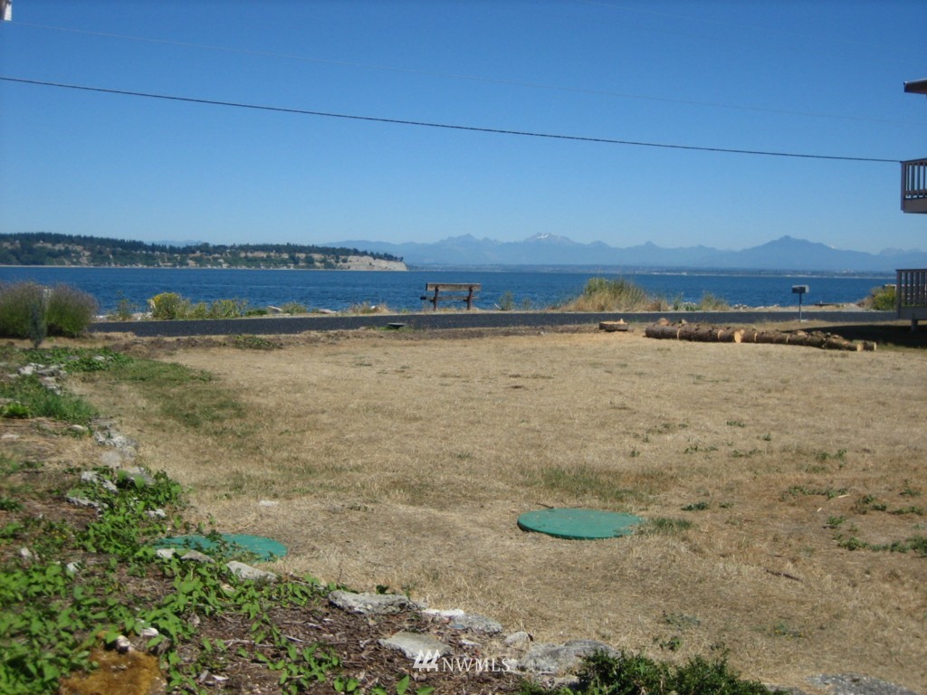 6206 South Brighton Beach Road Clinton, WA 98236 - Photo 8 of 8 Gallery Image 8
