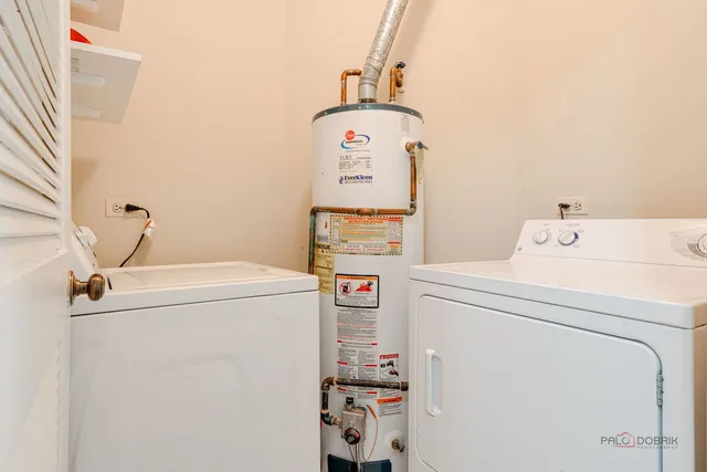 $2,600 | 305 Satinwood Terrace, Buffalo Grove, IL 60089