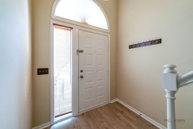 $2,600 | 305 Satinwood Terrace, Buffalo Grove, IL 60089