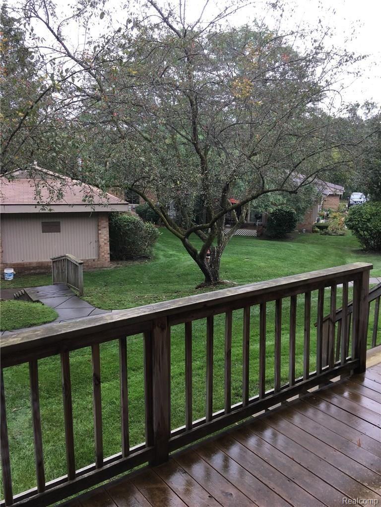 758 Oak Brook Ridge Drive Rochester, MI 48307 - Photo 3 of 22 IMG_0018.JPG
