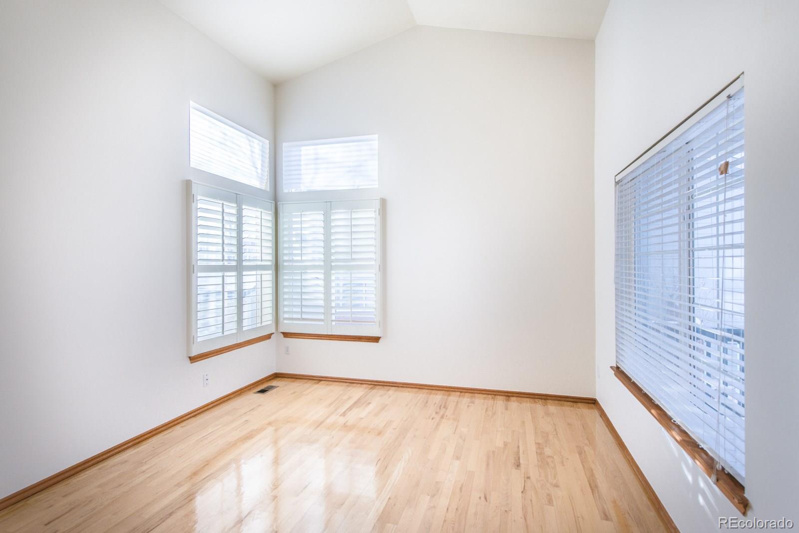 9816 Bathurst Way Highlands Ranch, CO 80130 - Photo 13 of 30 Gallery Image 13