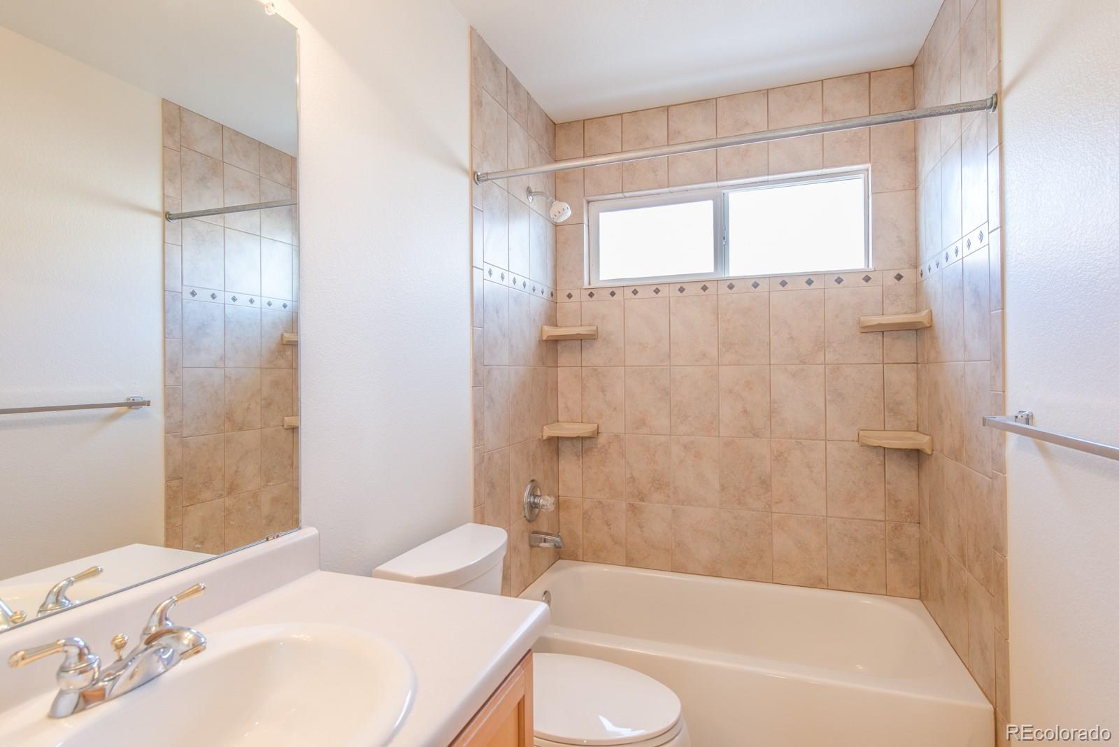 9816 Bathurst Way Highlands Ranch, CO 80130 - Photo 23 of 30 Gallery Image 23
