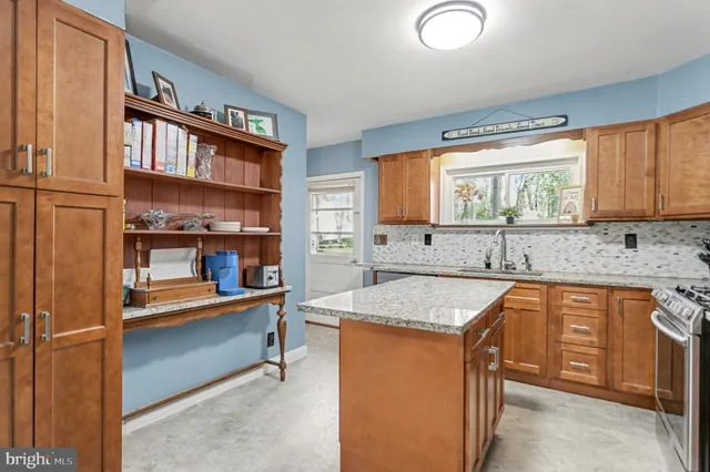 $475,000 | 5505 Dunrovin Lane, Perry Hall, MD 21128