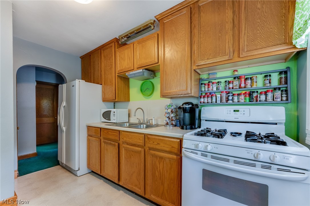 2822 17th Street Northwest Canton, OH 44708 - Photo 17 of 28 Gallery Image 17