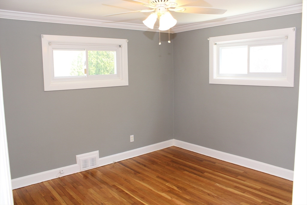 48 Ellendale Road Attleboro, MA 02703 - Photo 27 of 39 Gallery Image 27