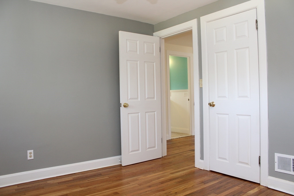 48 Ellendale Road Attleboro, MA 02703 - Photo 29 of 39 Gallery Image 29
