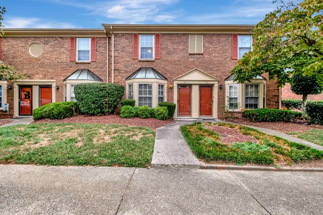 $1,850 | 321 Lakebrink Drive, Nashville, TN 37214