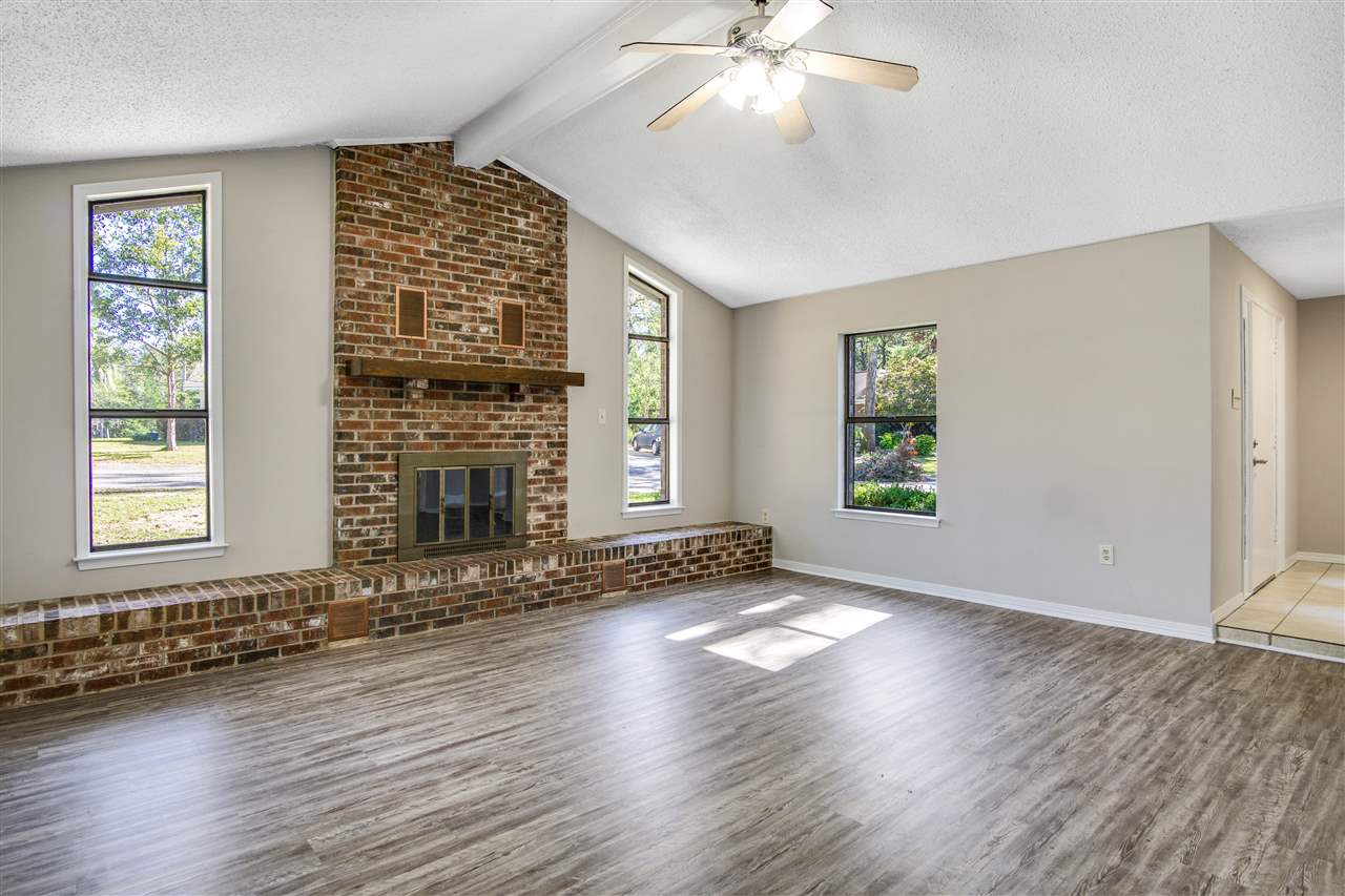 100 Dewitt Loop Daphne, AL 36526 - Photo 5 of 39