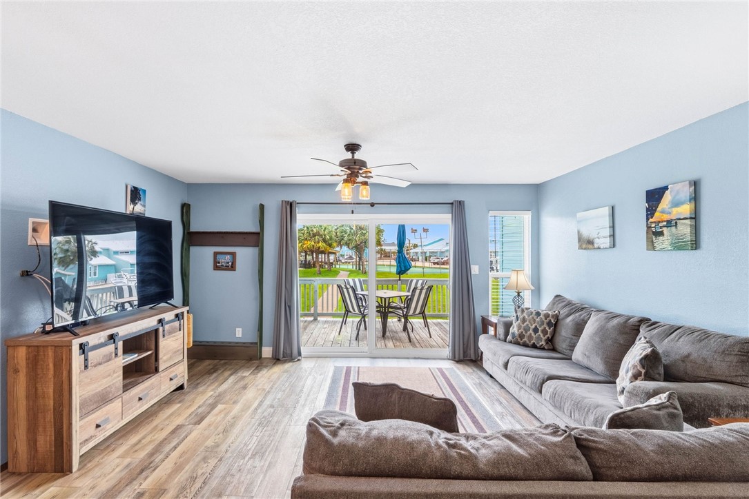 2292 North Fulton Beach Road, Unit 704 Rockport, TX 78382 - Photo 4 of 27