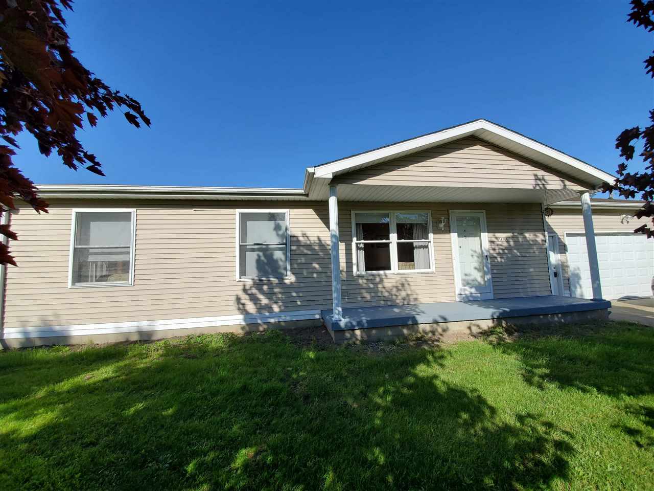 14144 Seymour Road Montrose, MI 48457 - Photo 2 of 18