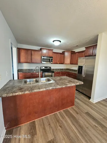 $1,600 | 252 Seville Street, Jacksonville, NC 28546