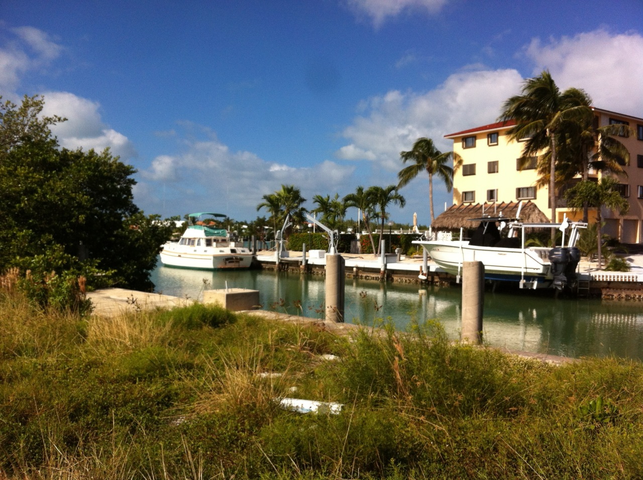 453 Sombrero Beach Road Marathon, FL 33050 - Photo 5 of 7 canal