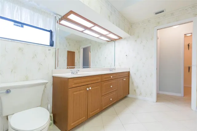 $475,000 | 963 North Doral Lane, Venice, FL 34293