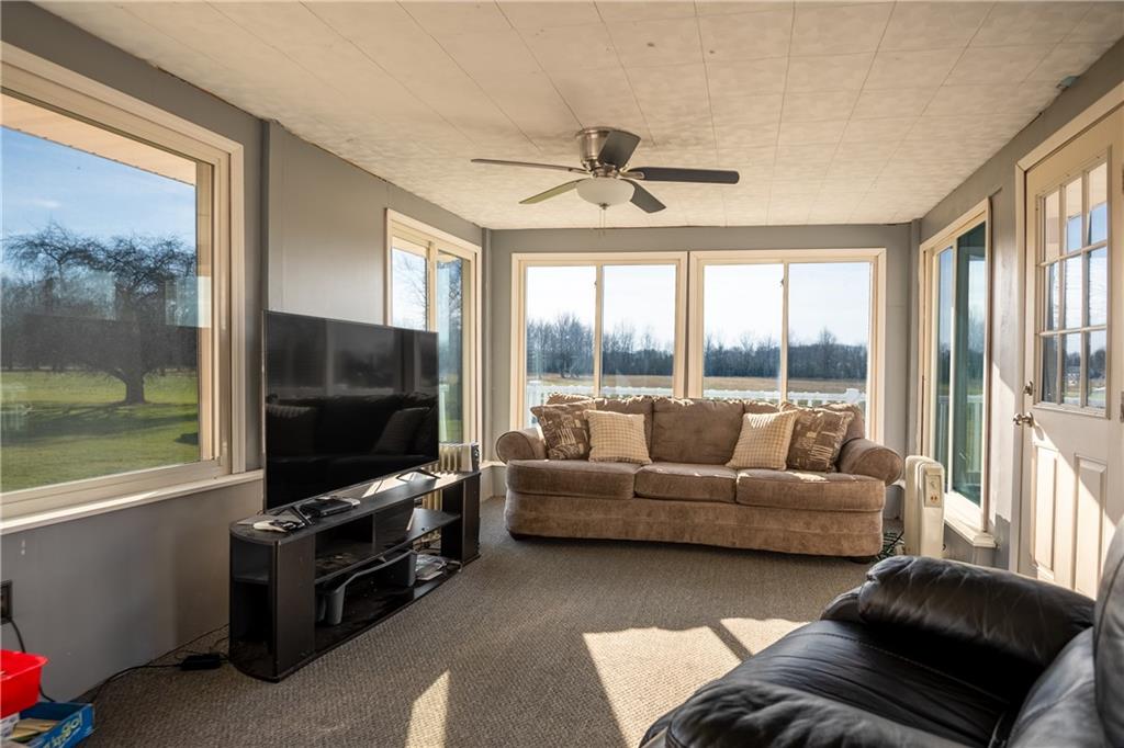 3830 Lamor Road Hermitage, PA 16148 - Photo 9 of 25 Gallery Image 9