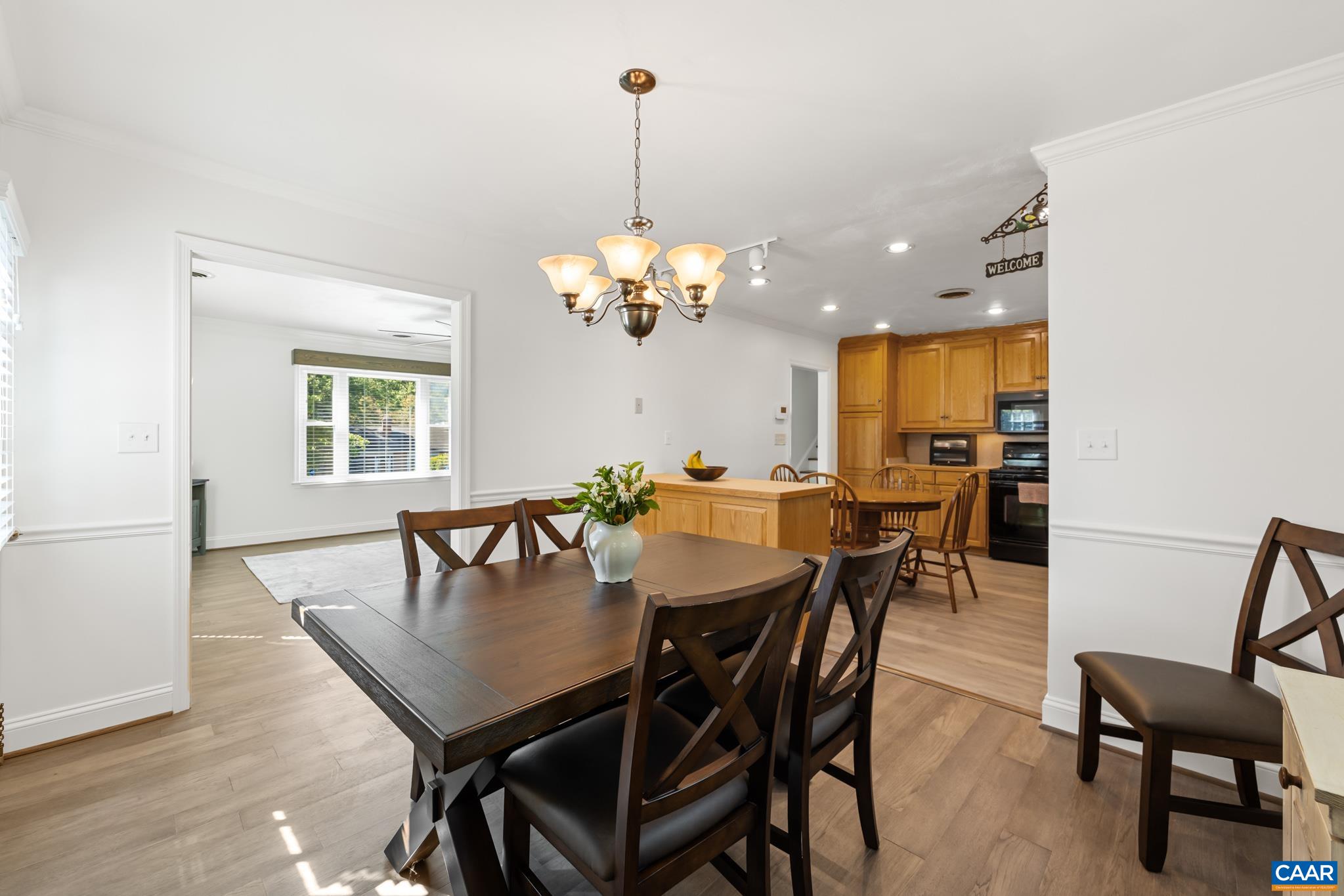 327 Brentwood Road Charlottesville, VA 22901 - Photo 11 of 44