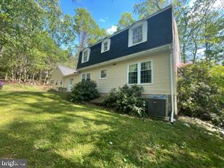 1334 Kuhn Road Boiling Springs, PA 17007 - Photo 7 of 23 Gallery Image 7