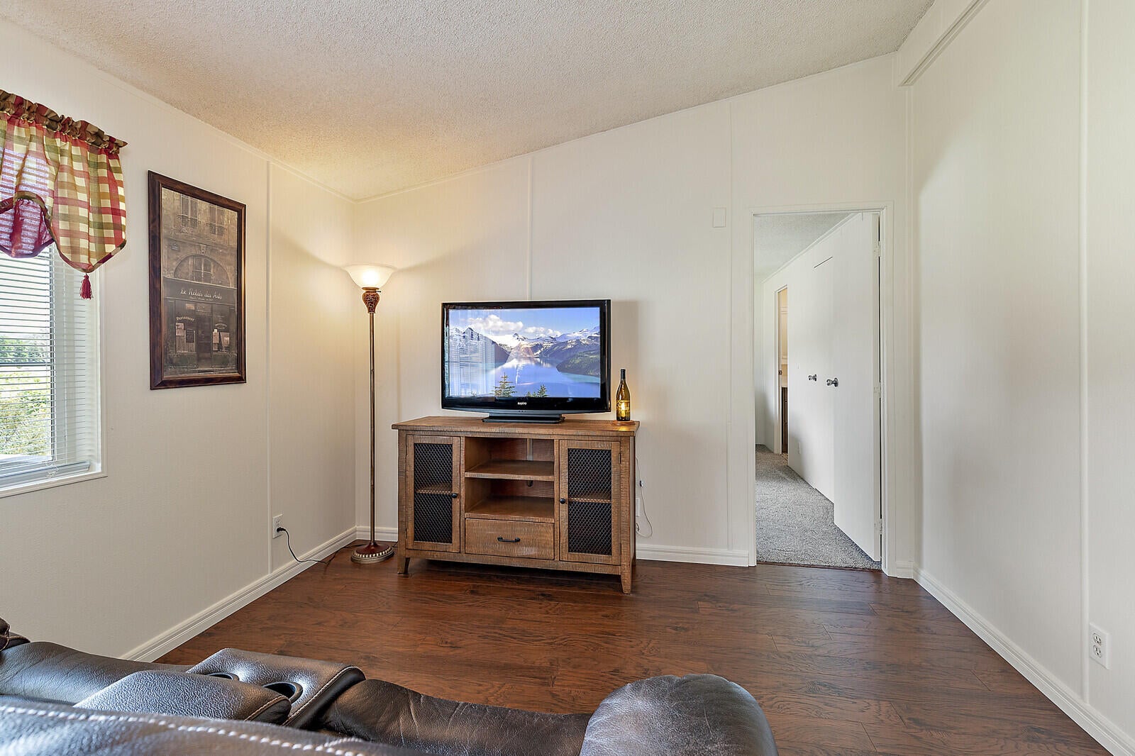 8475 Blackwell Road Central Point, OR 97502 - Photo 19 of 38 14_BR_14_mls