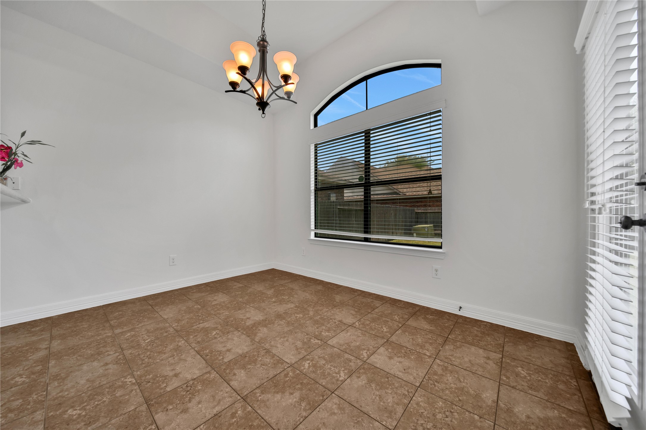 711 Aulia Lane Spring, TX 77386 - Photo 11 of 25