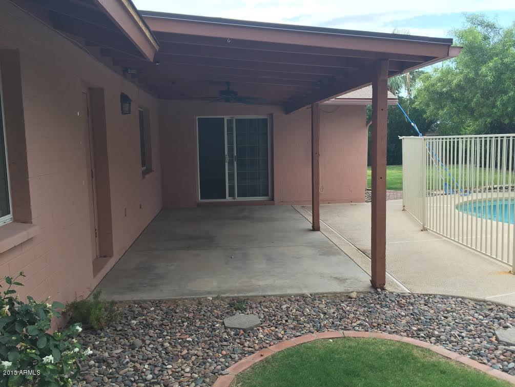 4616 East Pershing Avenue Phoenix, AZ 85032 - Photo 11 of 30 Pershing 32