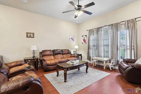 $250,000 | 7108 Rue St Claire, Addis, LA 70710