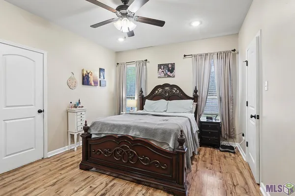 $250,000 | 7108 Rue St Claire, Addis, LA 70710