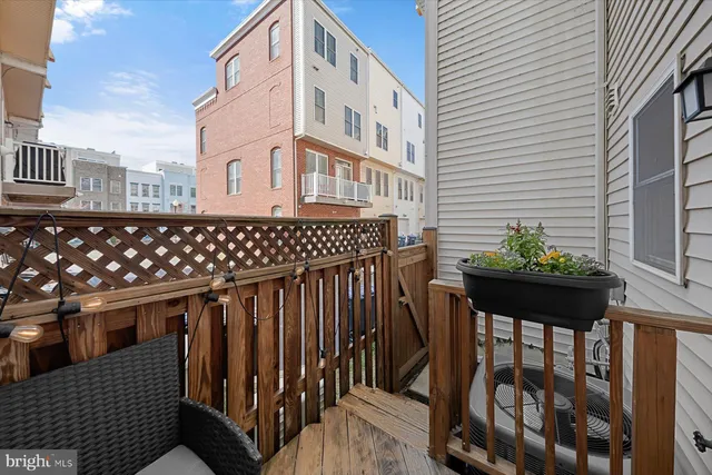$4,200 | 1043 5th Street Southeast, Washington, DC 20003
