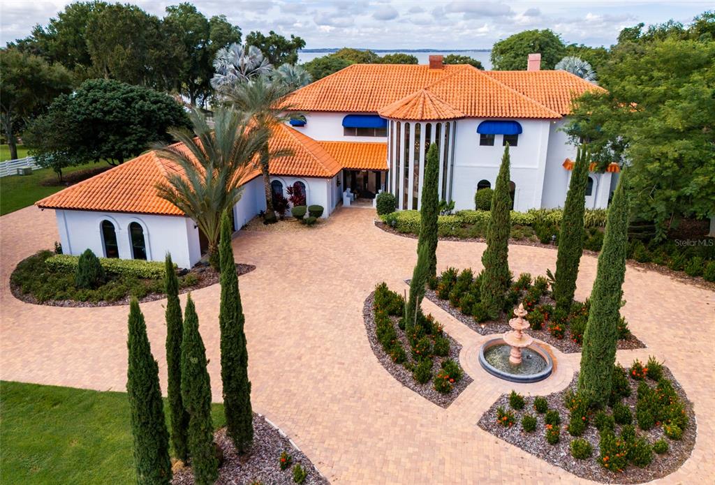 11148 Lane Park Road Tavares, FL 32778 - Photo 11 of 96 Gallery Image 11