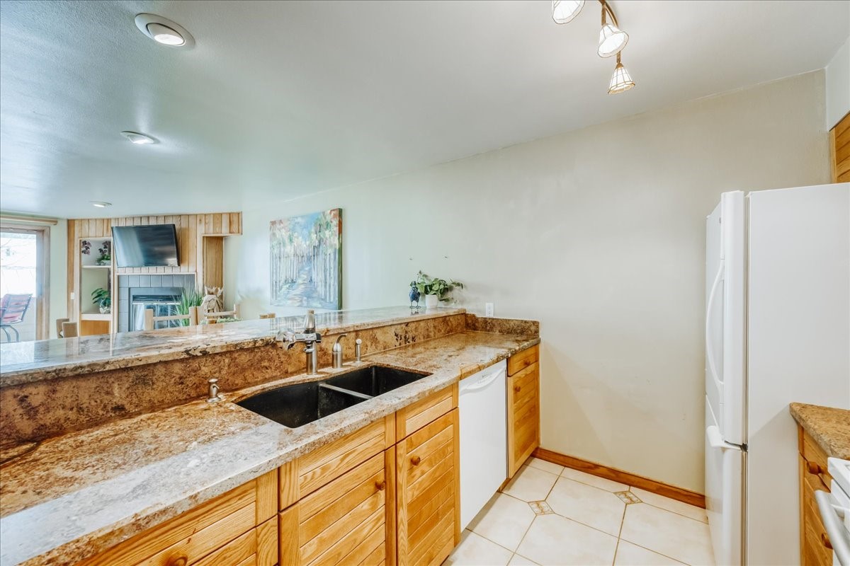 22804 Highway 6, Unit 106 Keystone, CO 80435 - Photo 12 of 26