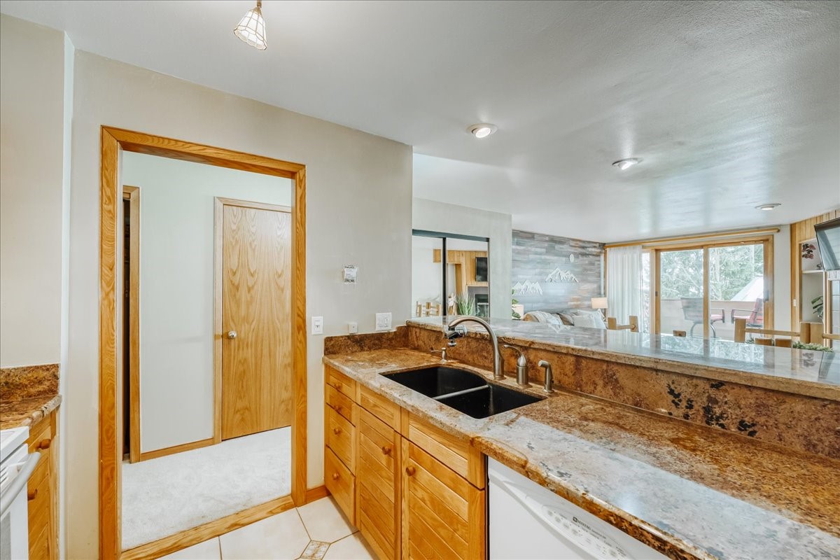 22804 Highway 6, Unit 106 Keystone, CO 80435 - Photo 10 of 26