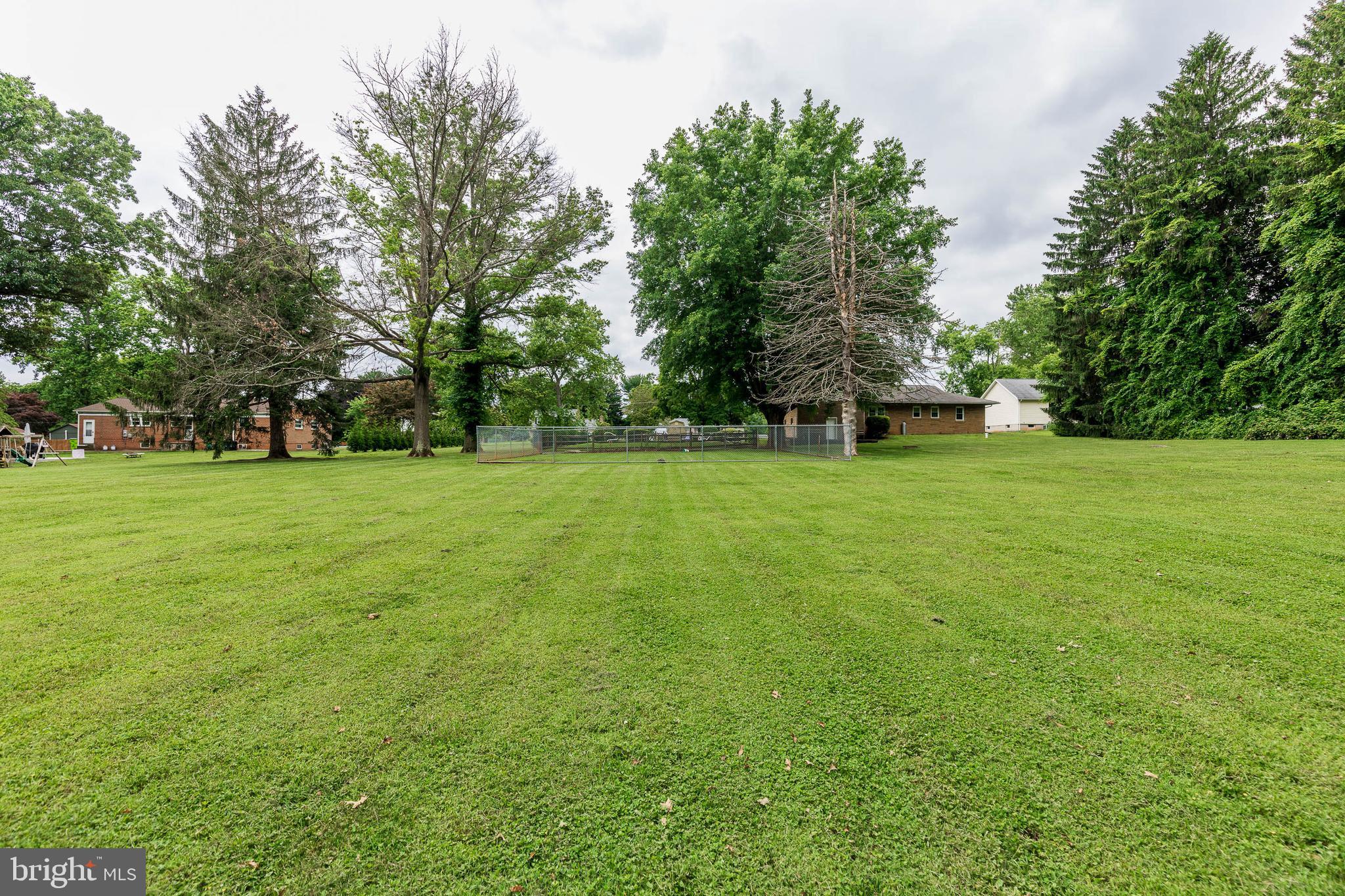 811 Maxa Road Aberdeen, MD 21001 - Photo 12 of 42 Yard