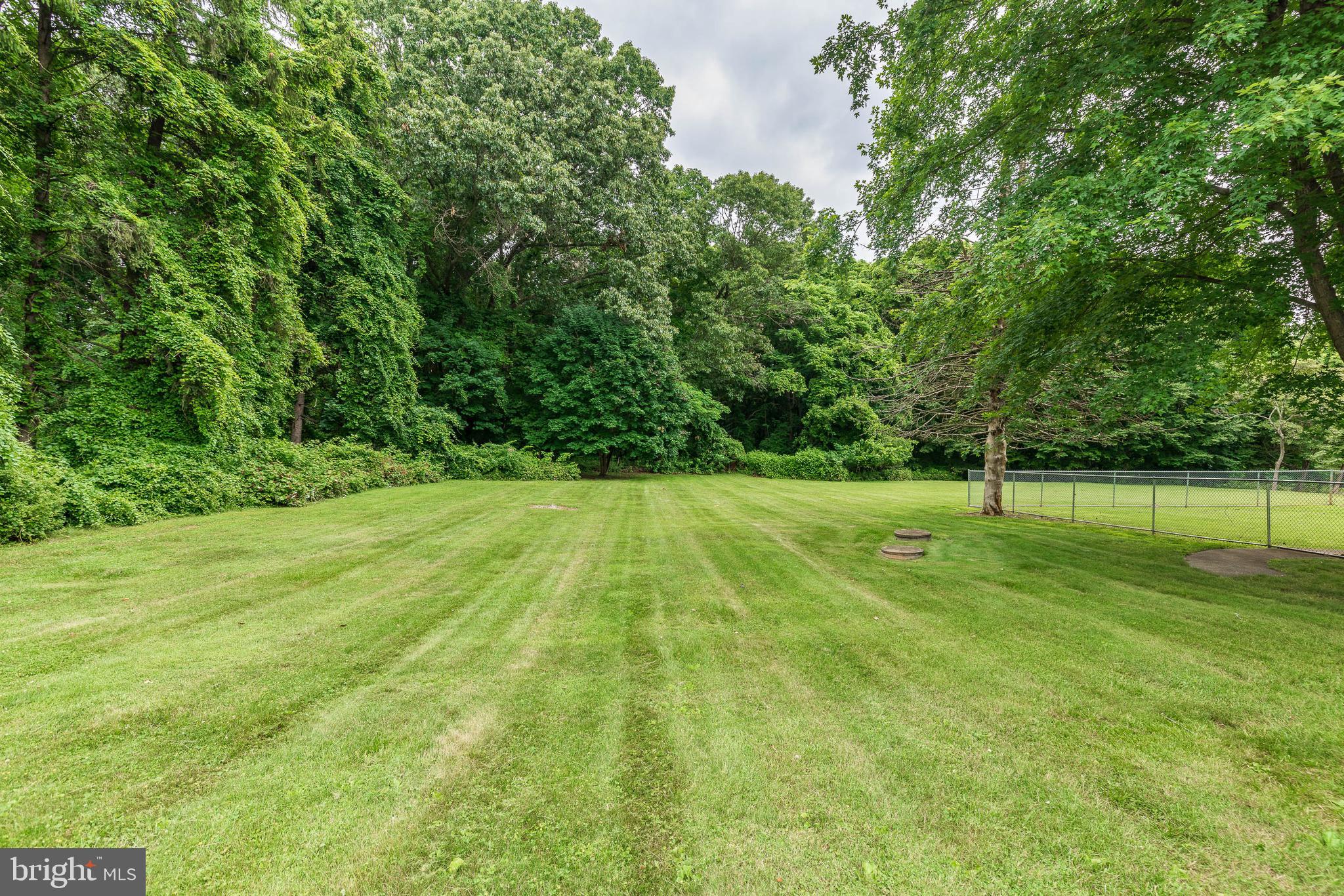 811 Maxa Road Aberdeen, MD 21001 - Photo 19 of 42 Yard