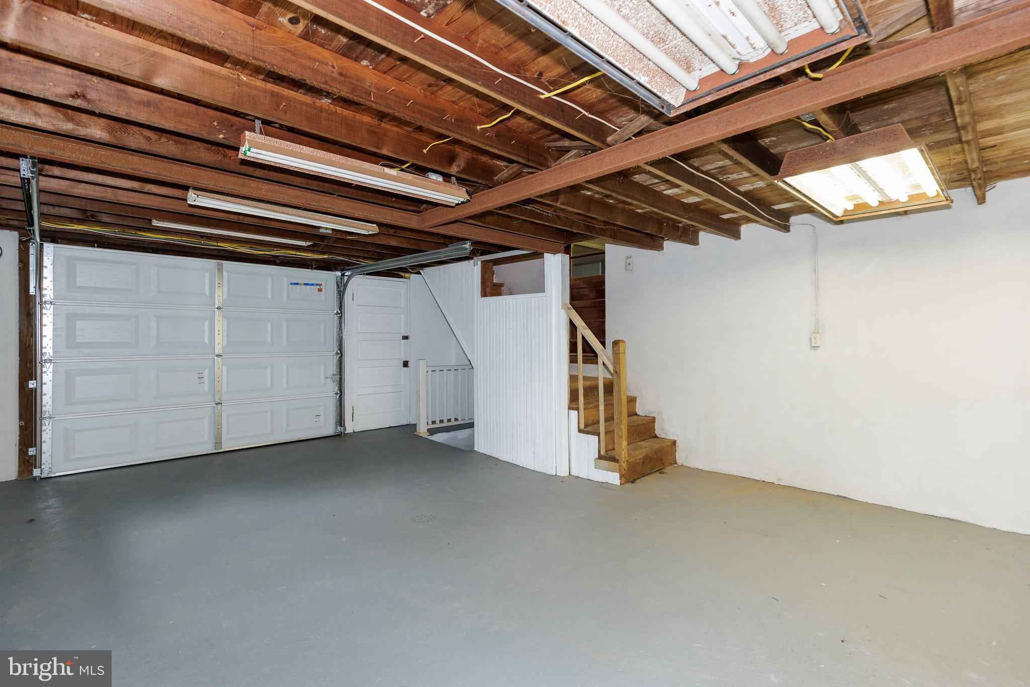811 Maxa Road Aberdeen, MD 21001 - Photo 38 of 42 Garage
